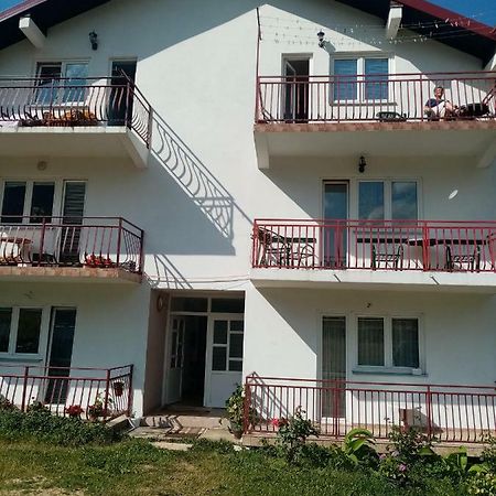 Apartman Pivsko Jezero Hotel Plužine Esterno foto